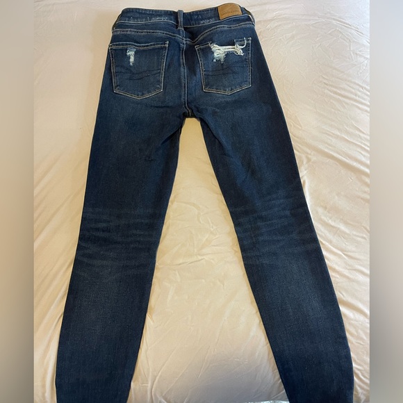 American eagle ripped skinny jeans - Picture 2 of 3